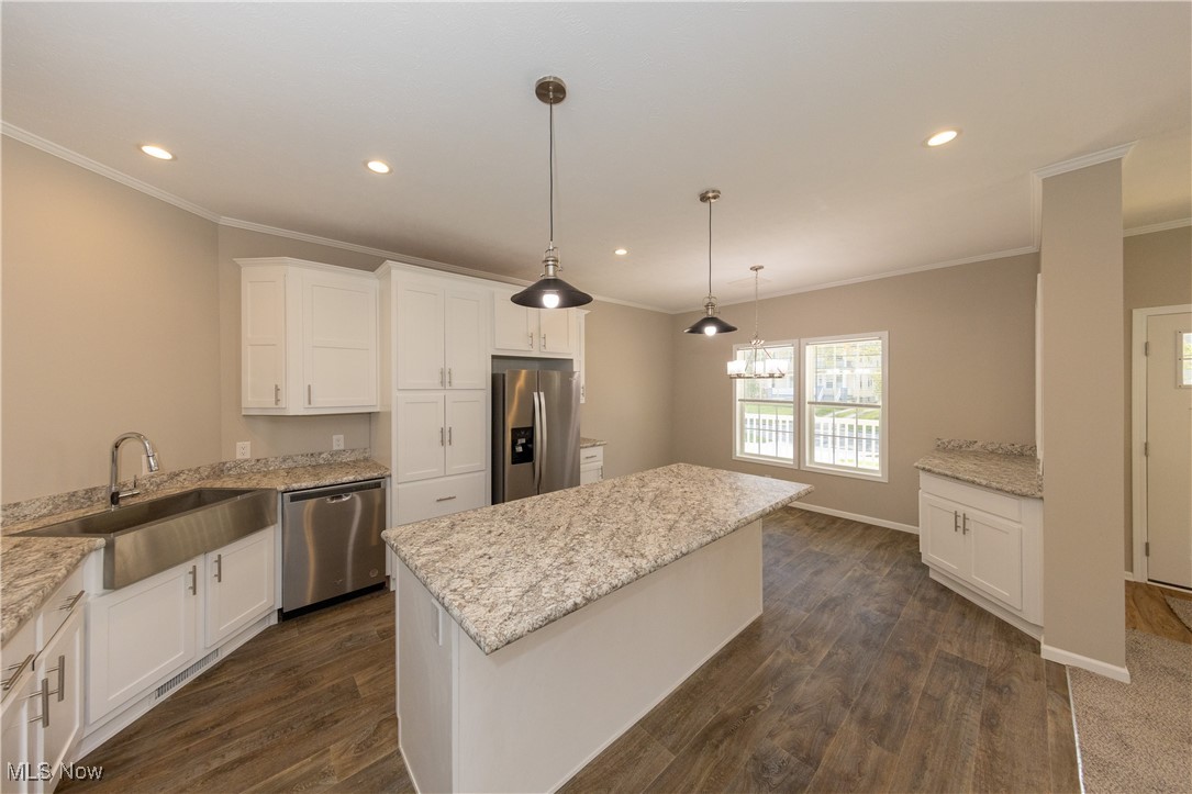 Cleveland, Ohio 44110, United States, 3 Bedrooms Bedrooms, ,2 BathroomsBathrooms,Residential,Active,199673