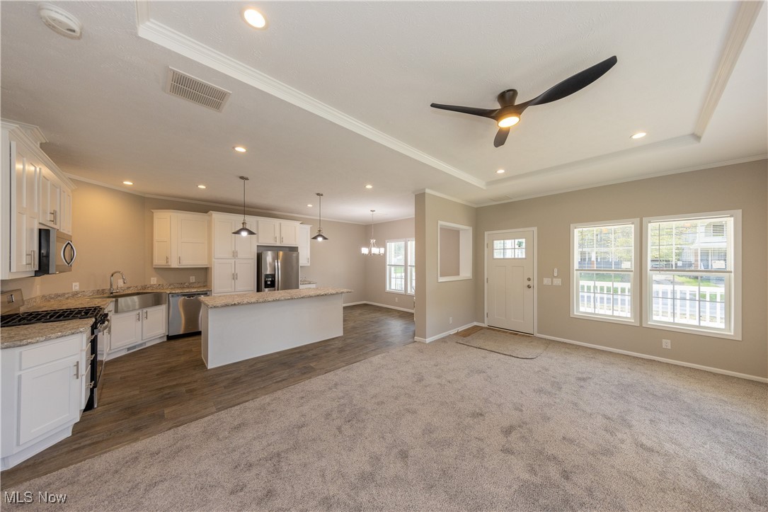 Cleveland, Ohio 44110, United States, 3 Bedrooms Bedrooms, ,2 BathroomsBathrooms,Residential,Active,199673