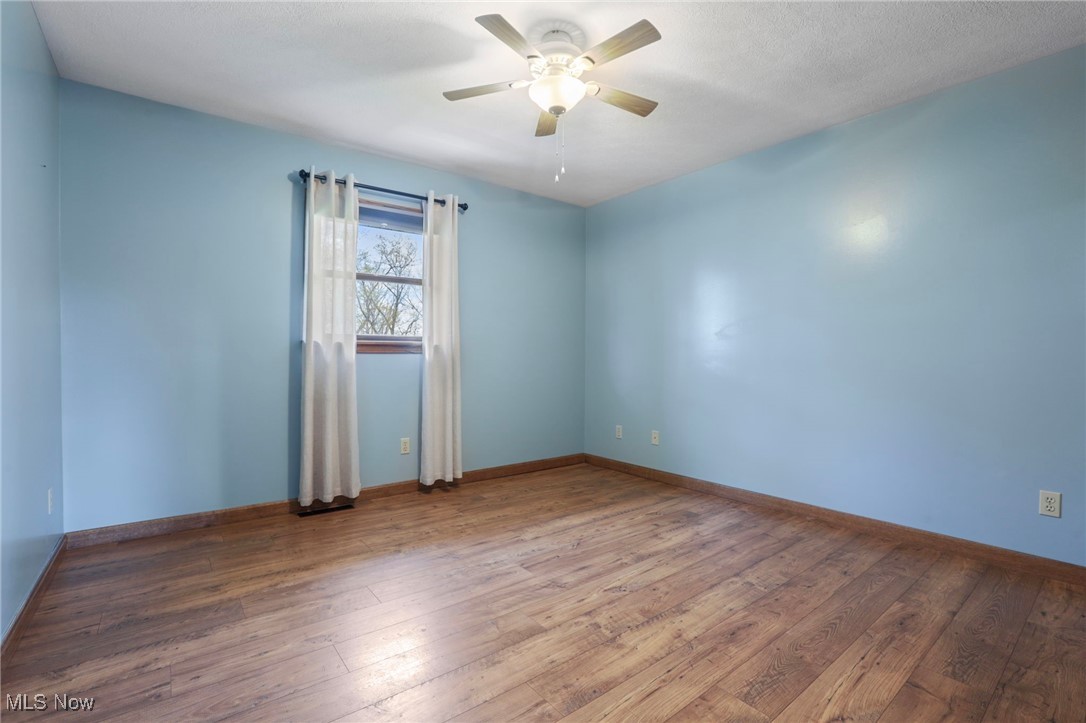 5504 Airwood Drive, Zanesville, Ohio image 43