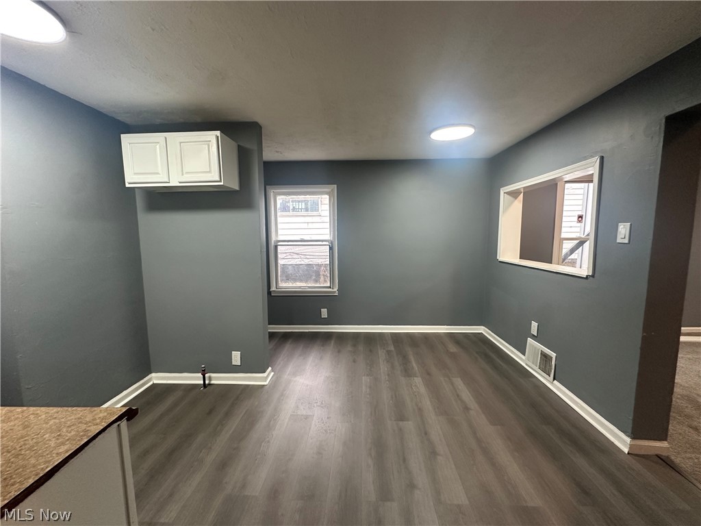 7815 Jeffries Avenue