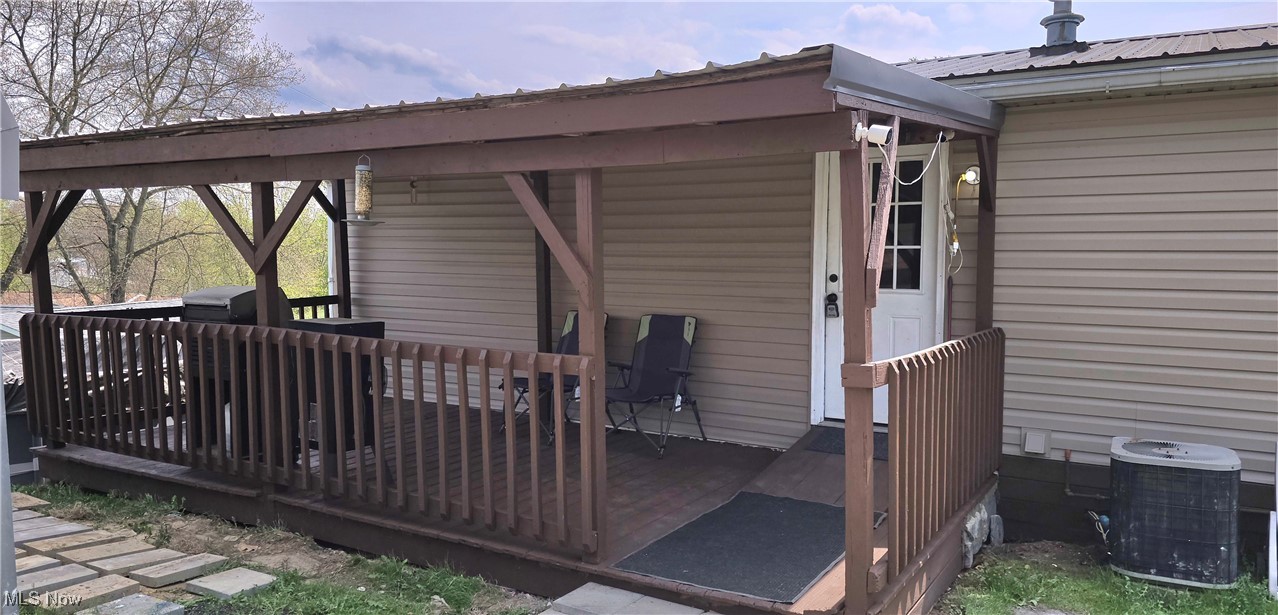 570 Timber Run Road, Zanesville, Ohio image 3