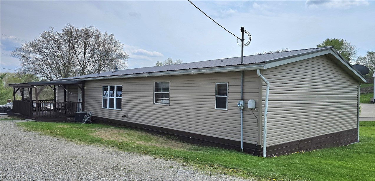 570 Timber Run Road, Zanesville, Ohio image 2