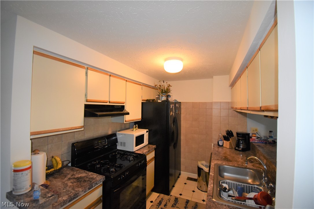 Ledgewood Drive Ext - Residential