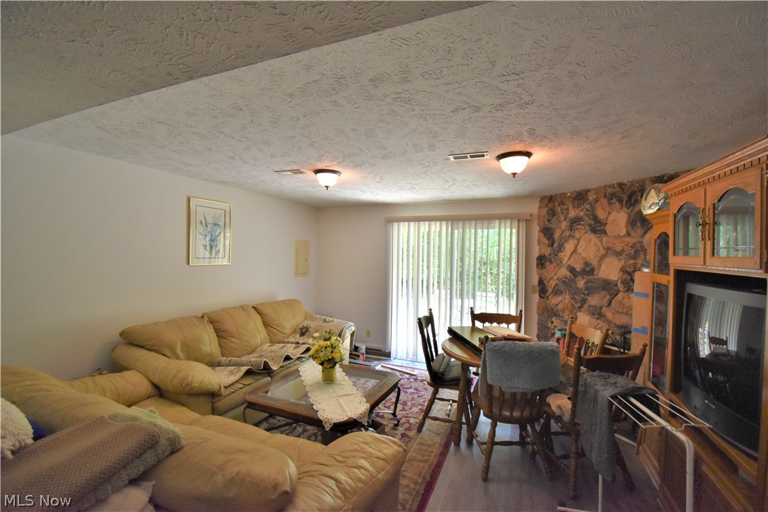 Ledgewood Drive Ext - Residential