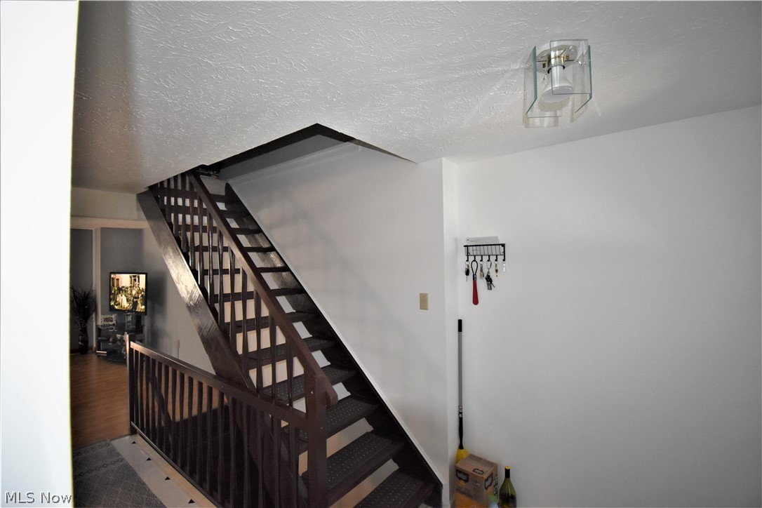 Ledgewood Drive Ext - Residential