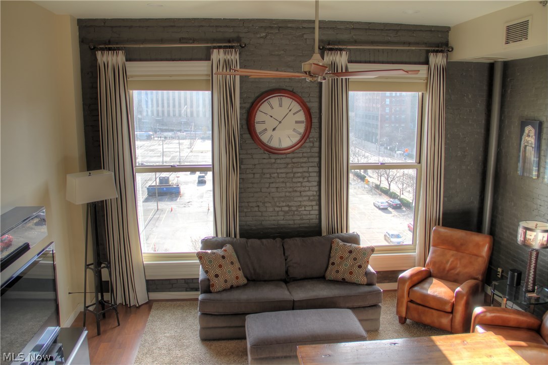 Grand Ave Condo - Residential