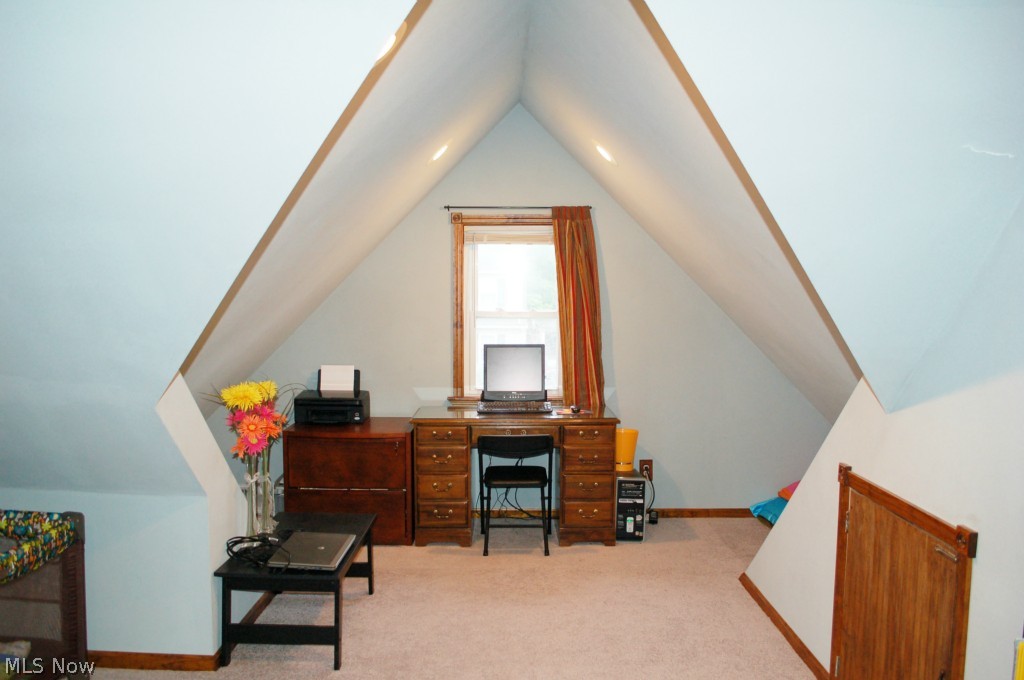 Ridgewood 03 - Residential