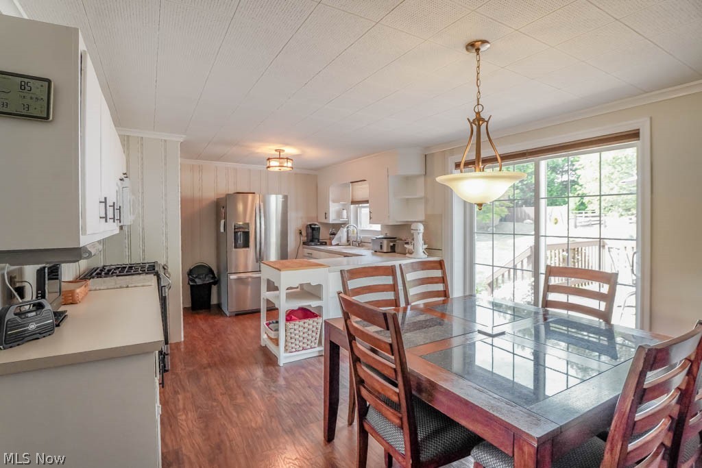 Suffield - Residential