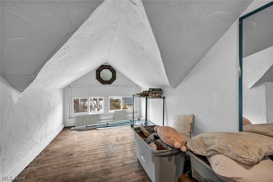 Pointer - Residential