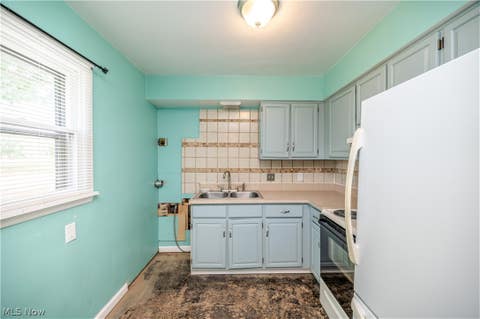 Tiny photo for 3907 S Schenley Avenue, Youngstown, OH 44511 (MLS # 5238940)