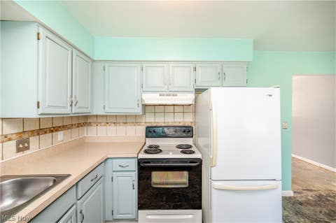 Tiny photo for 3907 S Schenley Avenue, Youngstown, OH 44511 (MLS # 5238940)
