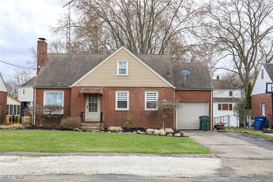 708 33rd Street, Canton, Ohio image 2