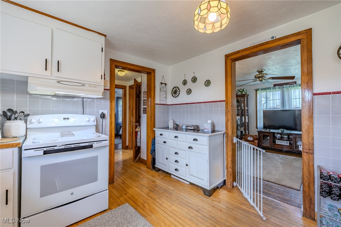 15491 Gar Highway, Montville, Ohio image 23