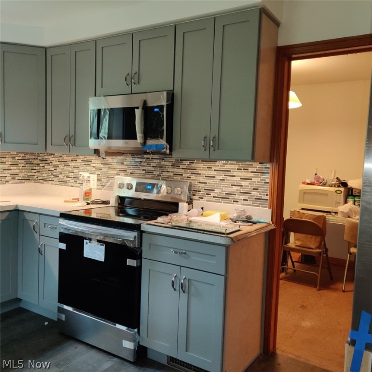 Harry Woronkoff & Sons Nationa - Residential