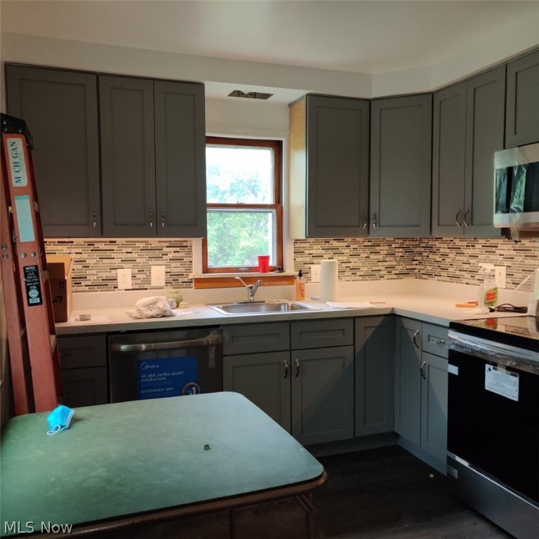 Harry Woronkoff & Sons Nationa - Residential