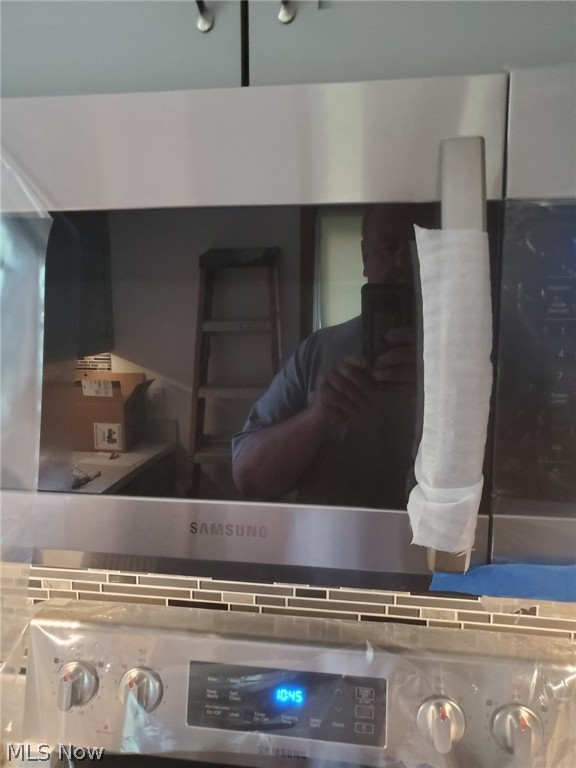 Harry Woronkoff & Sons Nationa - Residential