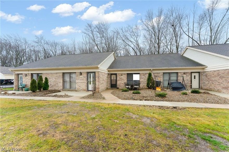 Meticulous Ranch Condo In a Private Wooded cul de sac .  Conveniently close to shopping, restaurants,  freeways and  everything. All appliances stay . Beautiful skylight with open floor plan and vaulted ceiling. Spacious first floor master bedroom .First Floor laundry.Loft second bedroom . Large walk in closets and plenty of storage.  Protective carport and wooded back yard for privacy  and beautifully  landscaped grounds. Unit has a wonderful front patio. Great location for maintenance free condo living!