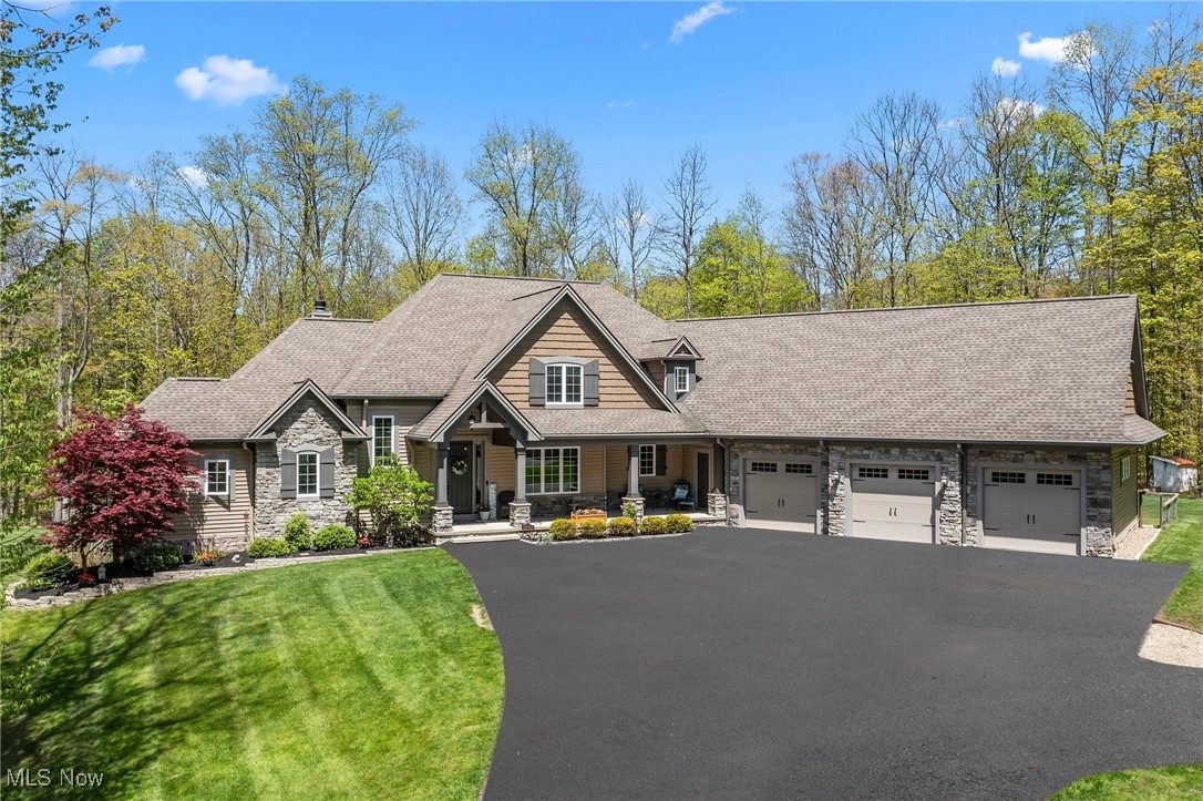15020 Steelhead Run, Chardon, Ohio image 1
