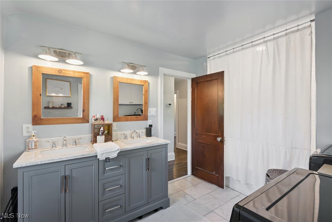 Olmsted 06 - Residential