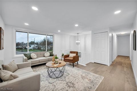 Tiny photo for 17705 Susan Avenue, Cleveland, OH 44111 (MLS # 5192900)