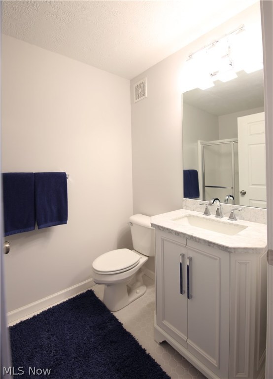 Lenox Village Condo Ph 02 - Residential