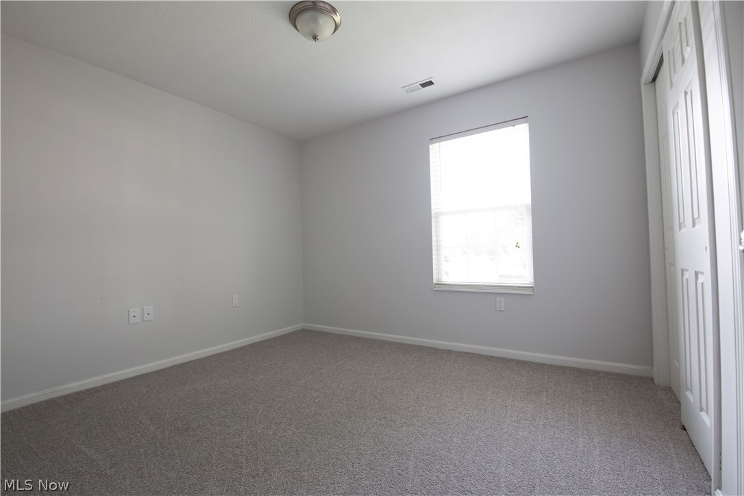 Lenox Village Condo Ph 02 - Residential