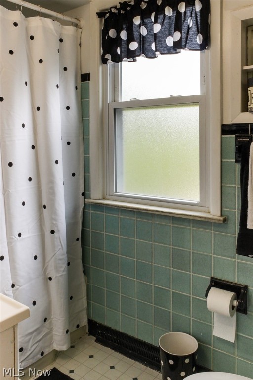 Cleveland Heights Blvd - Residential