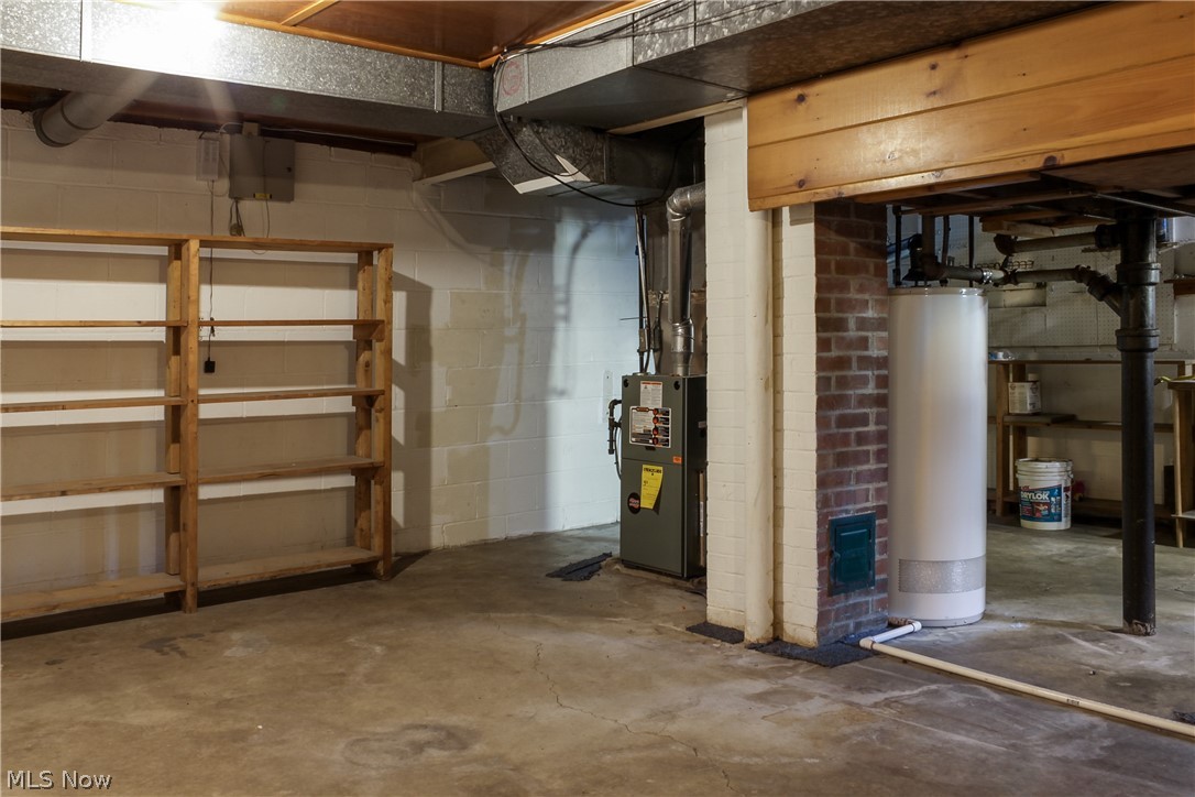 Cleveland Heights Blvd - Residential