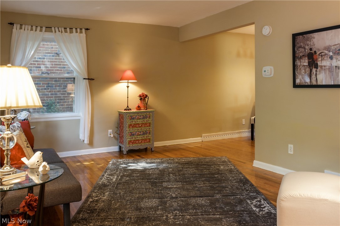 Cleveland Heights Blvd - Residential