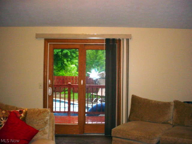 Jacob Naher Farm 07 - Residential