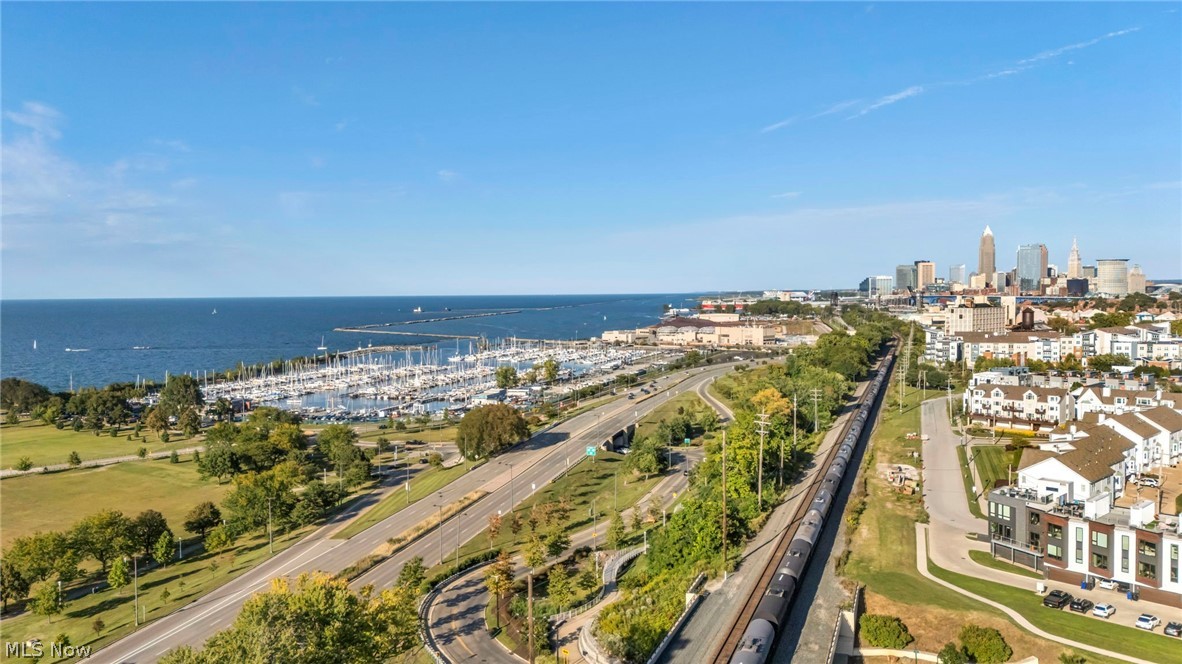 Edgewater Land Co - Residential