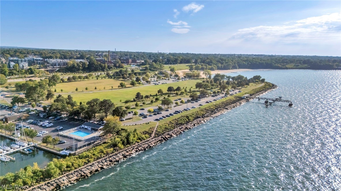 Edgewater Land Co - Residential