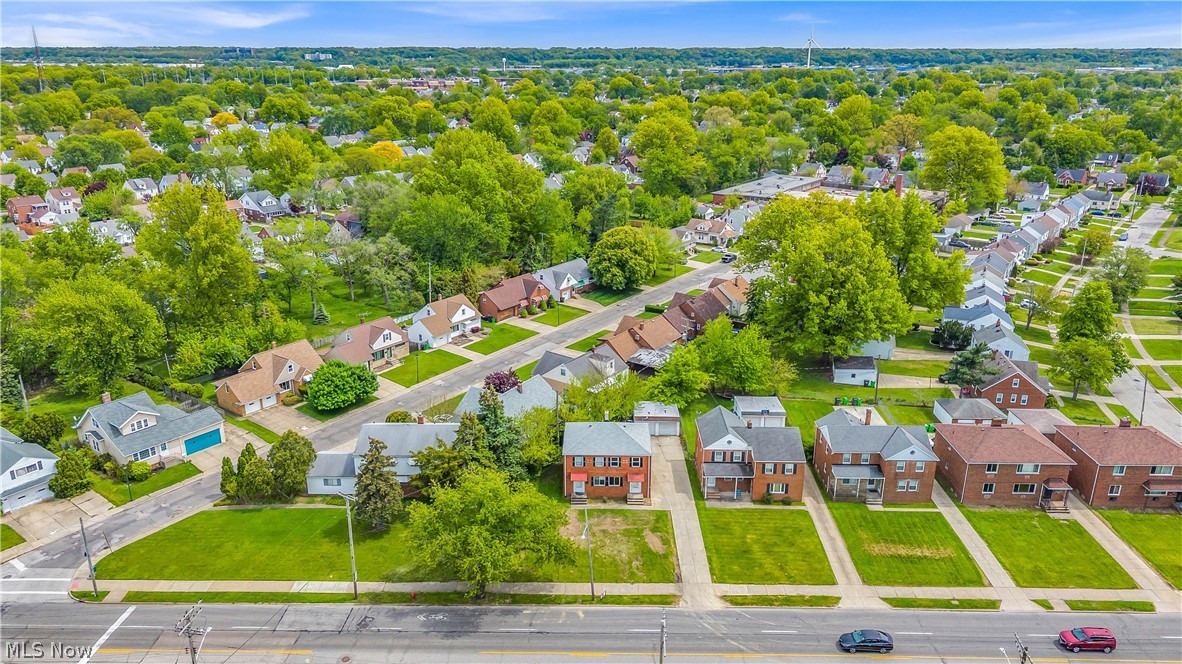 Knickerbocker Land Companys B - Residential Income