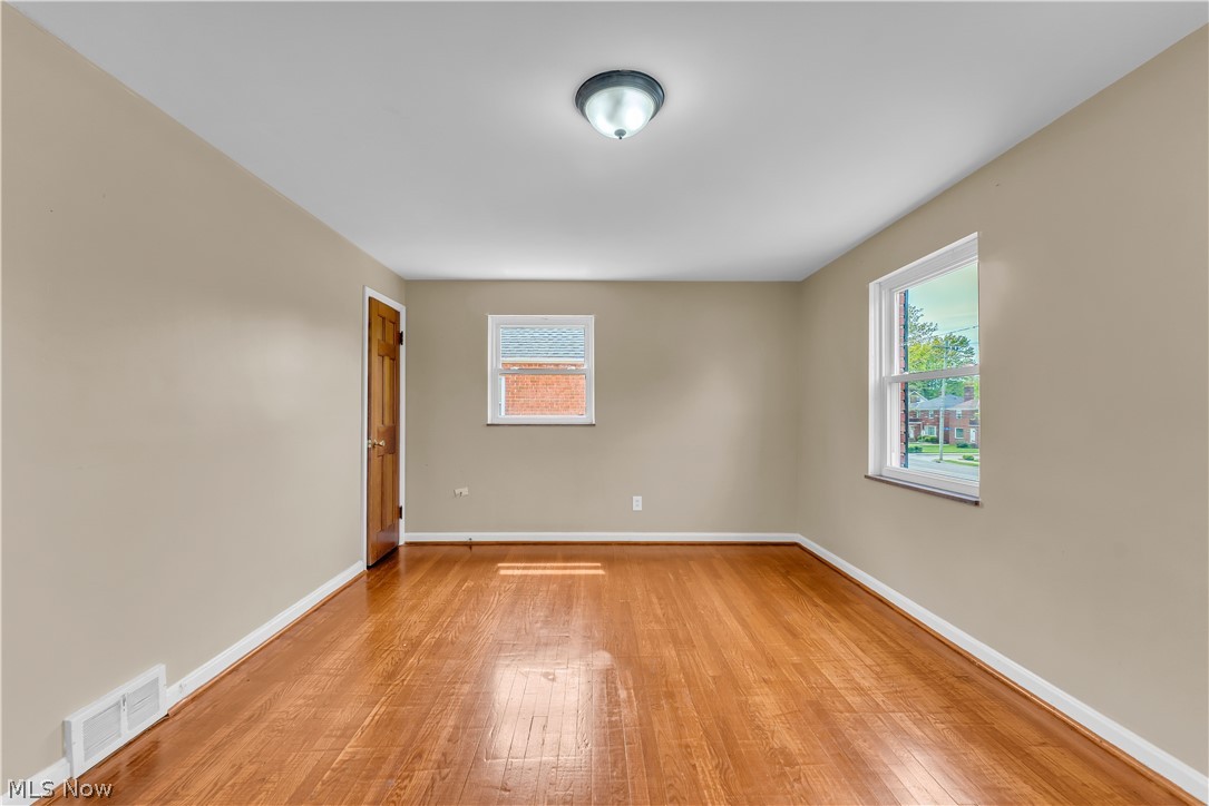 Knickerbocker Land Companys B - Residential Income