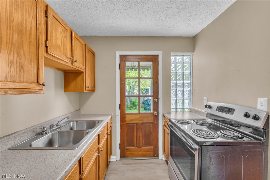 Knickerbocker Land Companys B - Residential Income