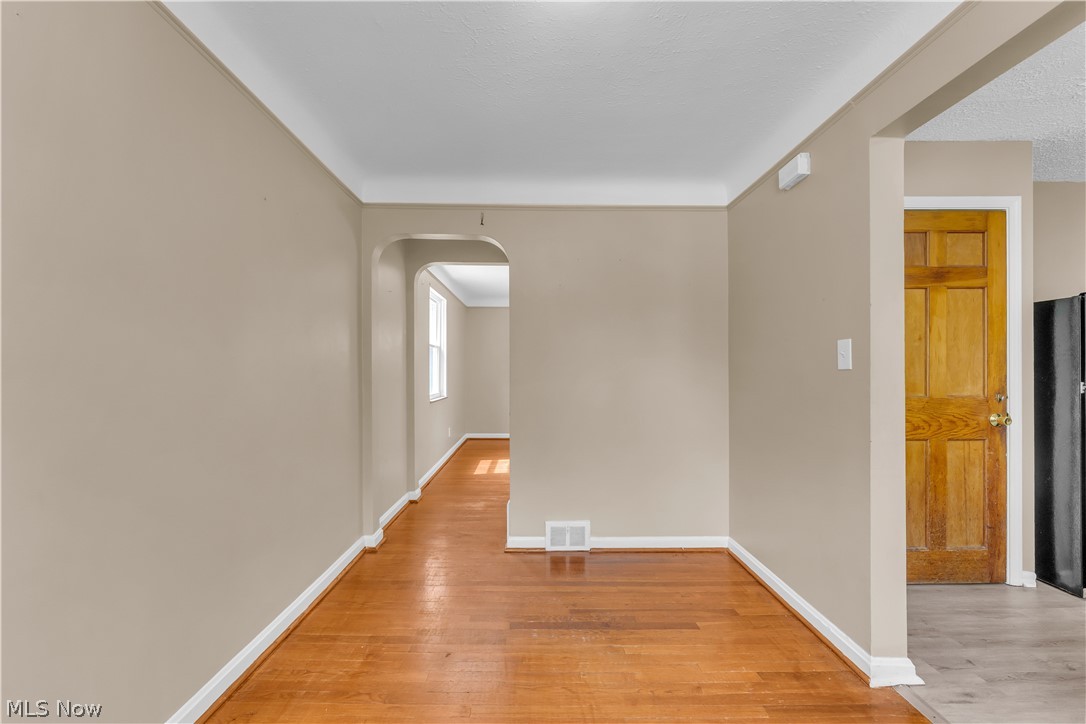 Knickerbocker Land Companys B - Residential Income
