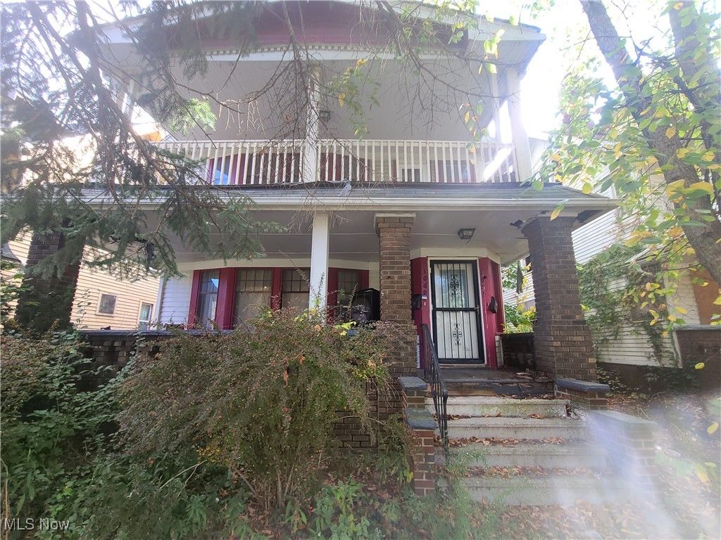 Photo of 1069 Carlyon Road, Cleveland, OH 44112 (MLS # 5167999)