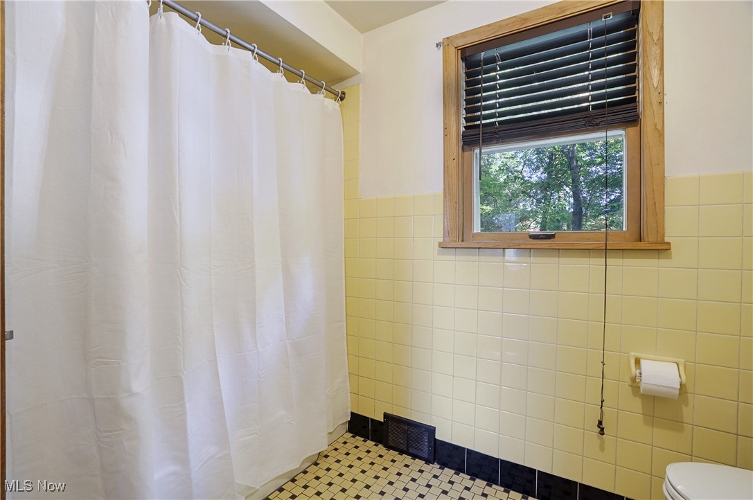 Applewood Acres - Residential