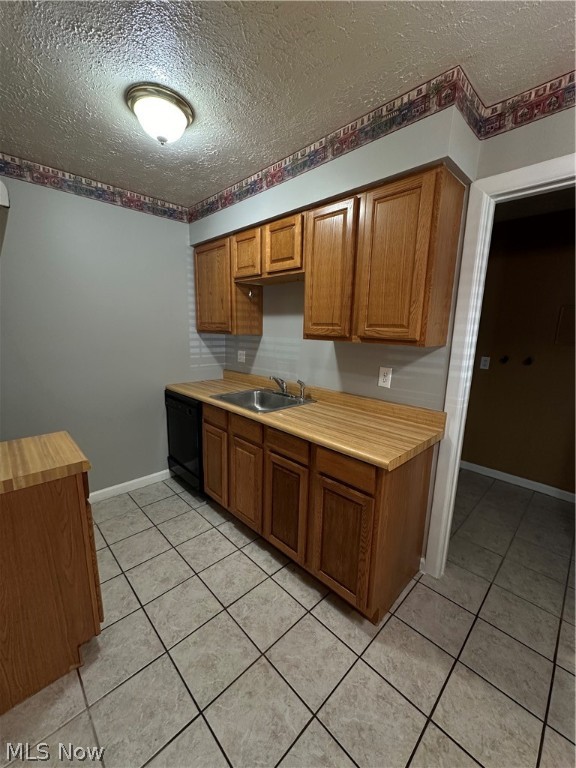 Middle Ridge Condo - Residential