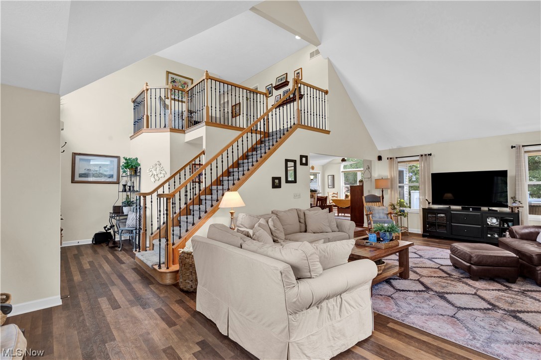 Vineyards/Old Mill - Residential