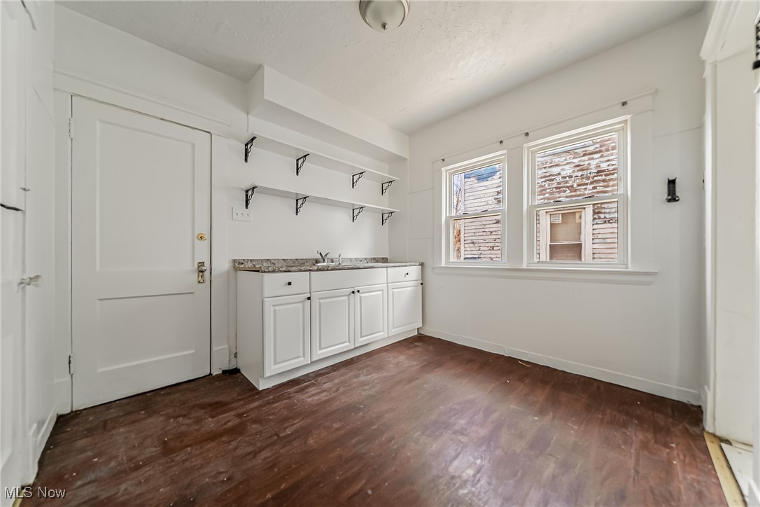 Frst Park - Residential Income