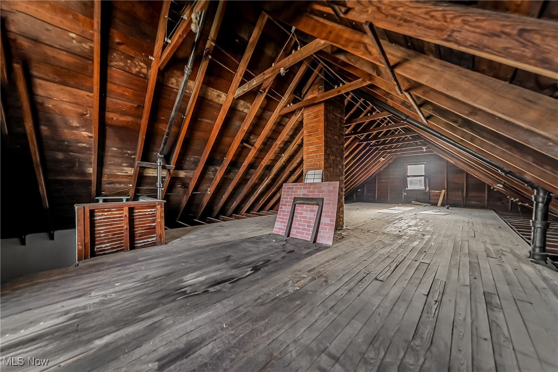 Frst Park - Residential Income