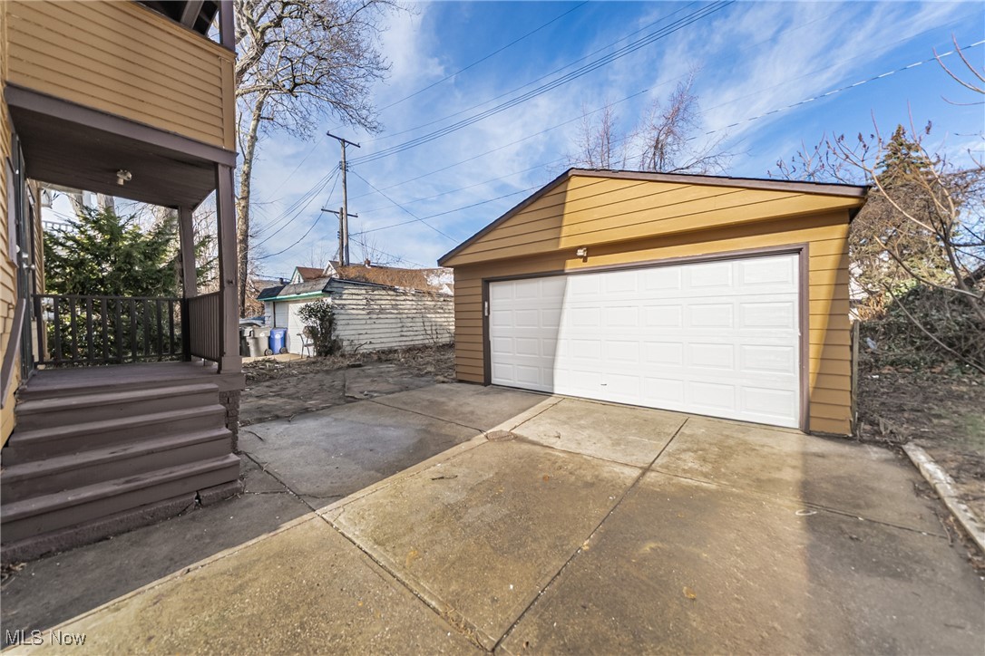 Frst Park - Residential Income