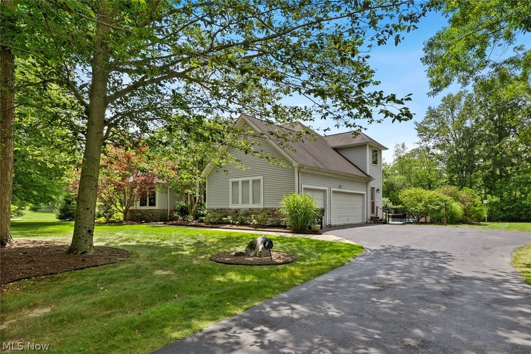 16680 Anne Lane