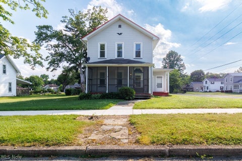 Homes For Sale - 174 Elm Street<br/> Leetonia, OH 44431