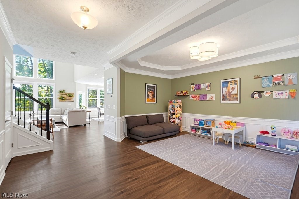 6973 Hawthorn Trace