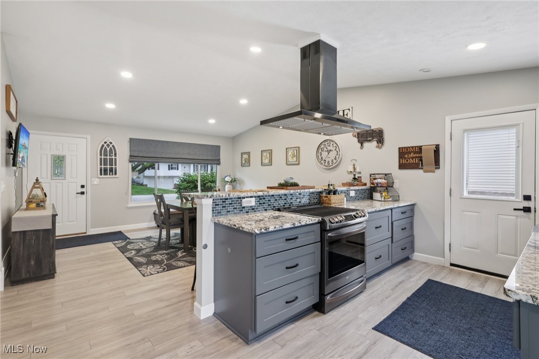 322 Bayshore Drive