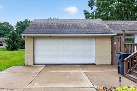 Tiny photo for 5520 Mill Creek Boulevard, Youngstown, OH 44512 (MLS # 5221265)