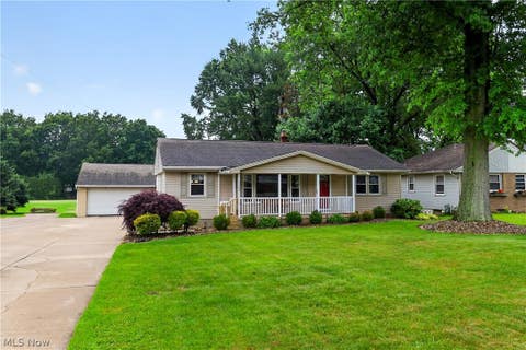 Tiny photo for 5520 Mill Creek Boulevard, Youngstown, OH 44512 (MLS # 5221265)