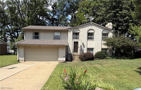 Homes For Sale - 2896 Roanoke Street<br/> Massillon, OH 44646
